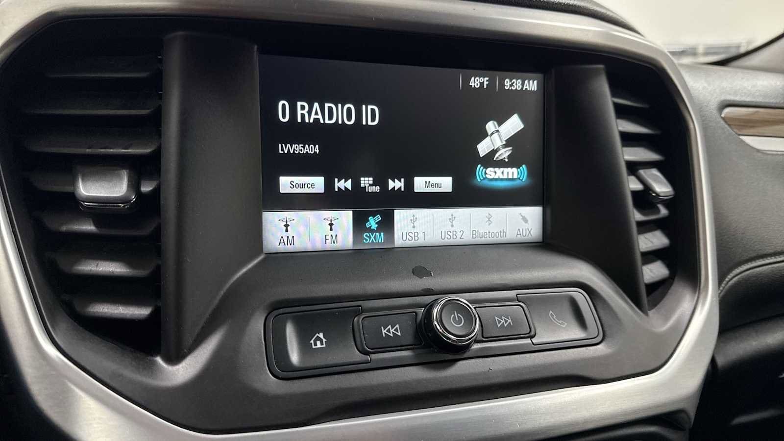 Thumbnail: 2017 GMC Acadia - 18