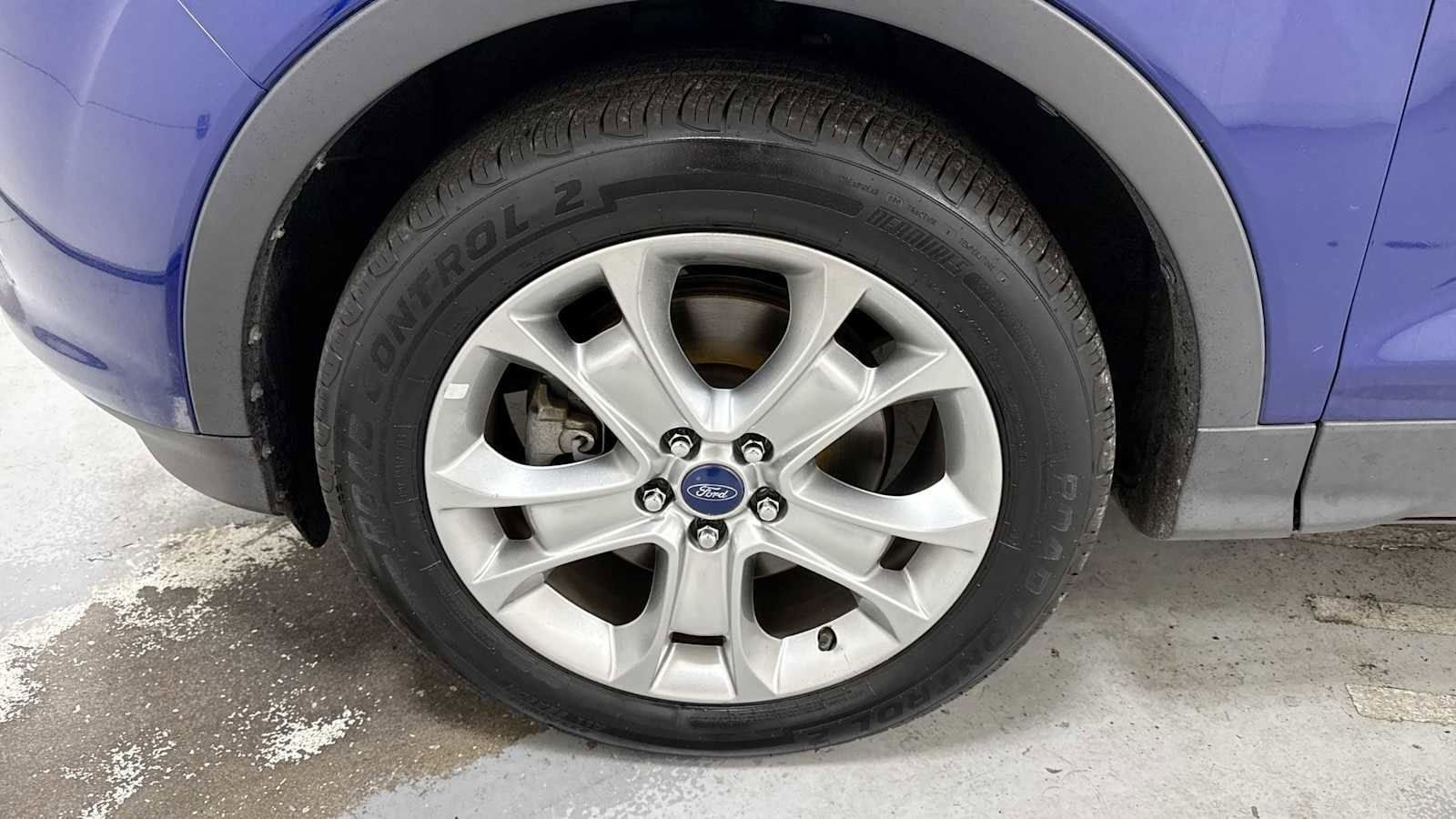 Thumbnail: 2013 Ford Escape - 10