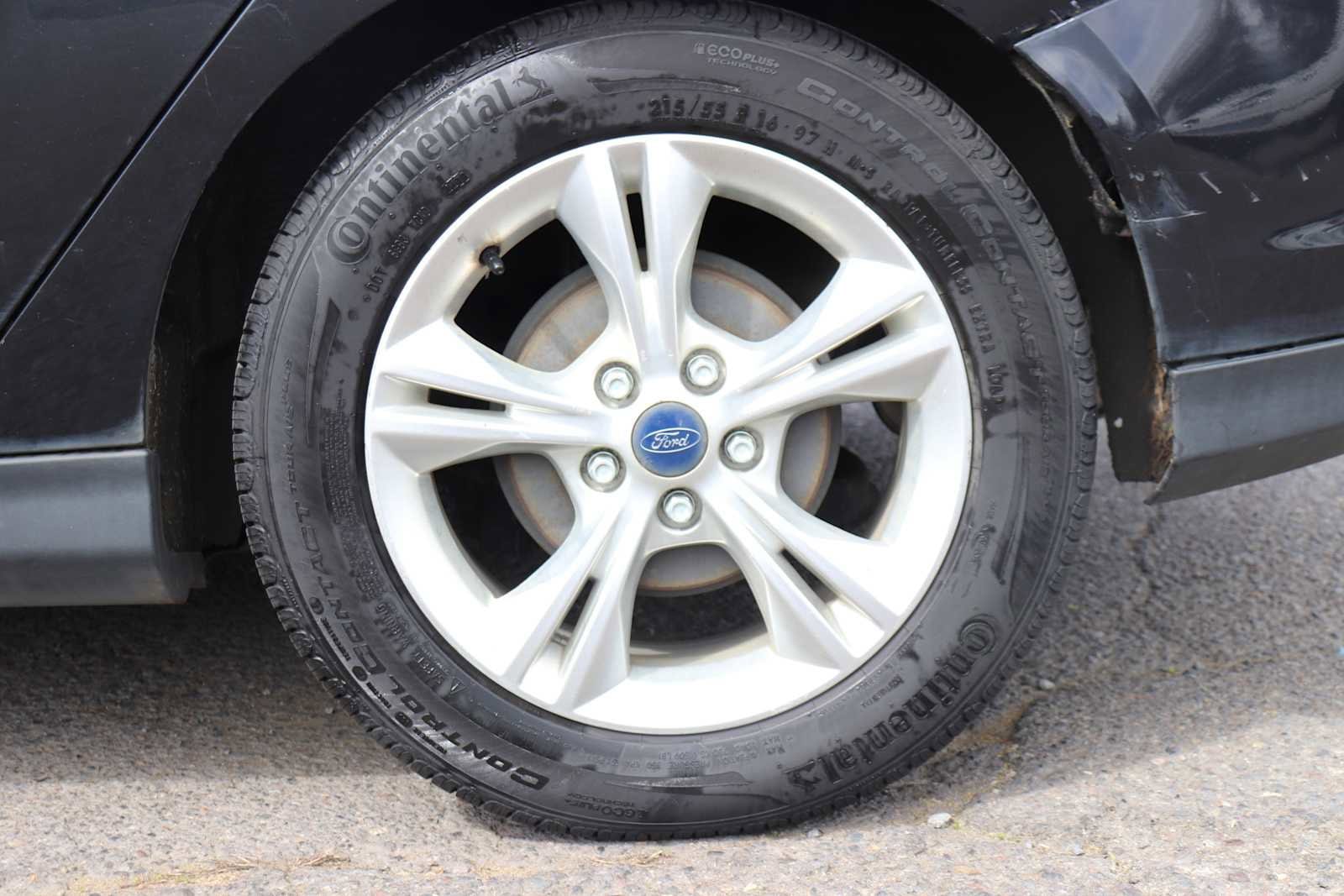 Thumbnail: 2014 Ford Focus - 9