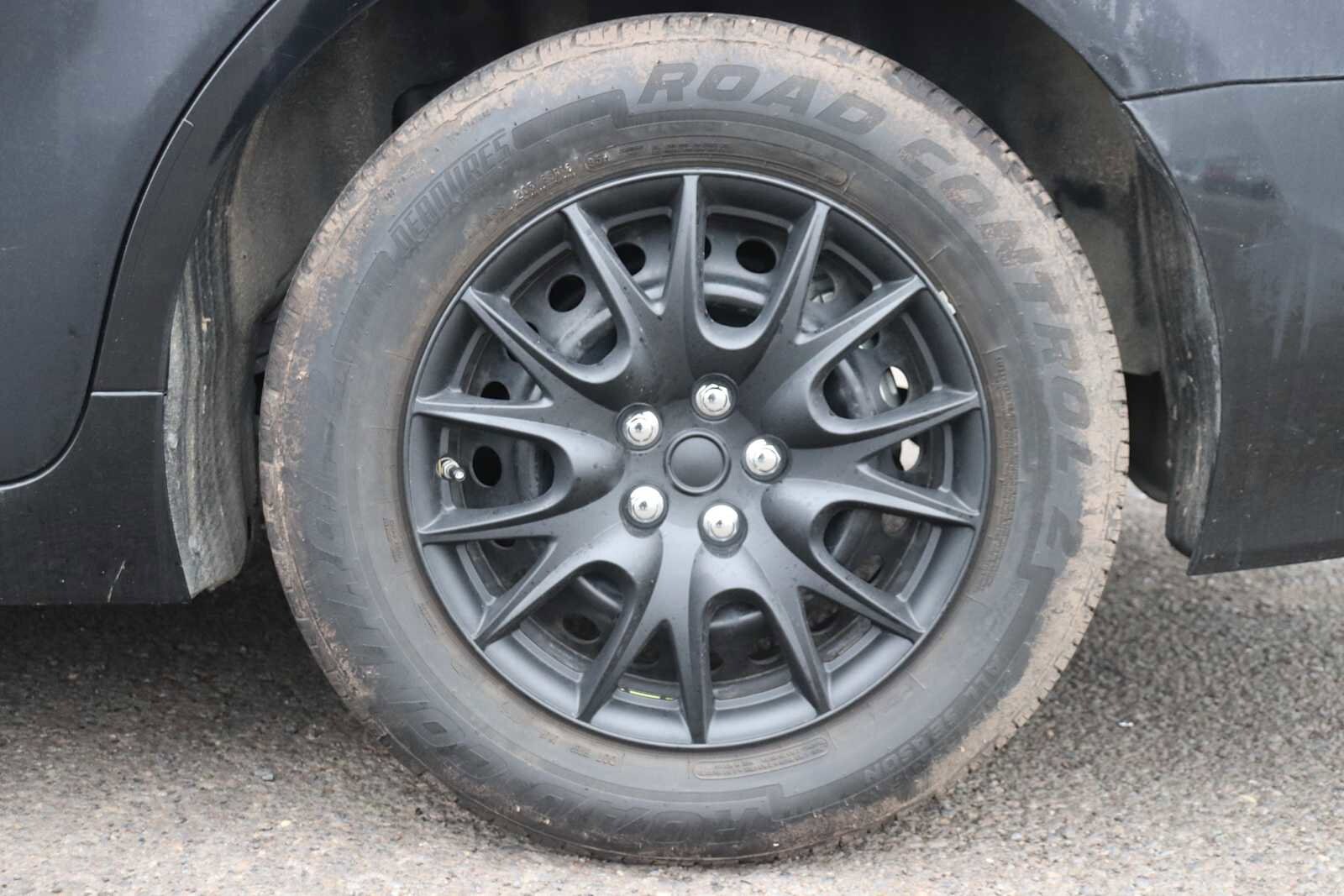 Thumbnail: 2020 Toyota Camry - 9