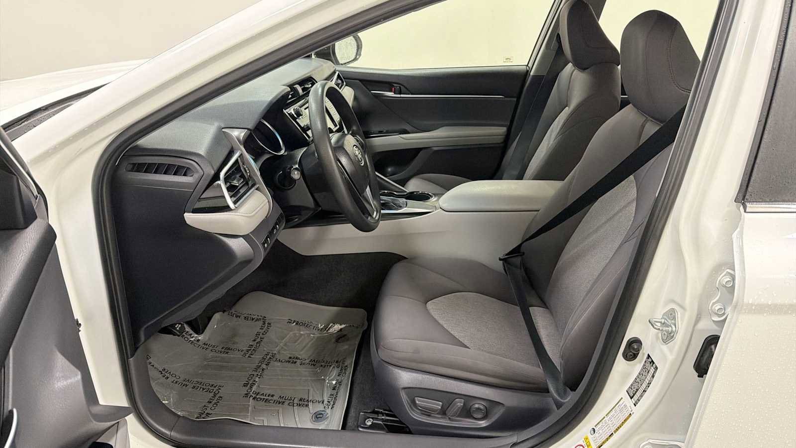 Thumbnail: 2018 Toyota Camry - 13