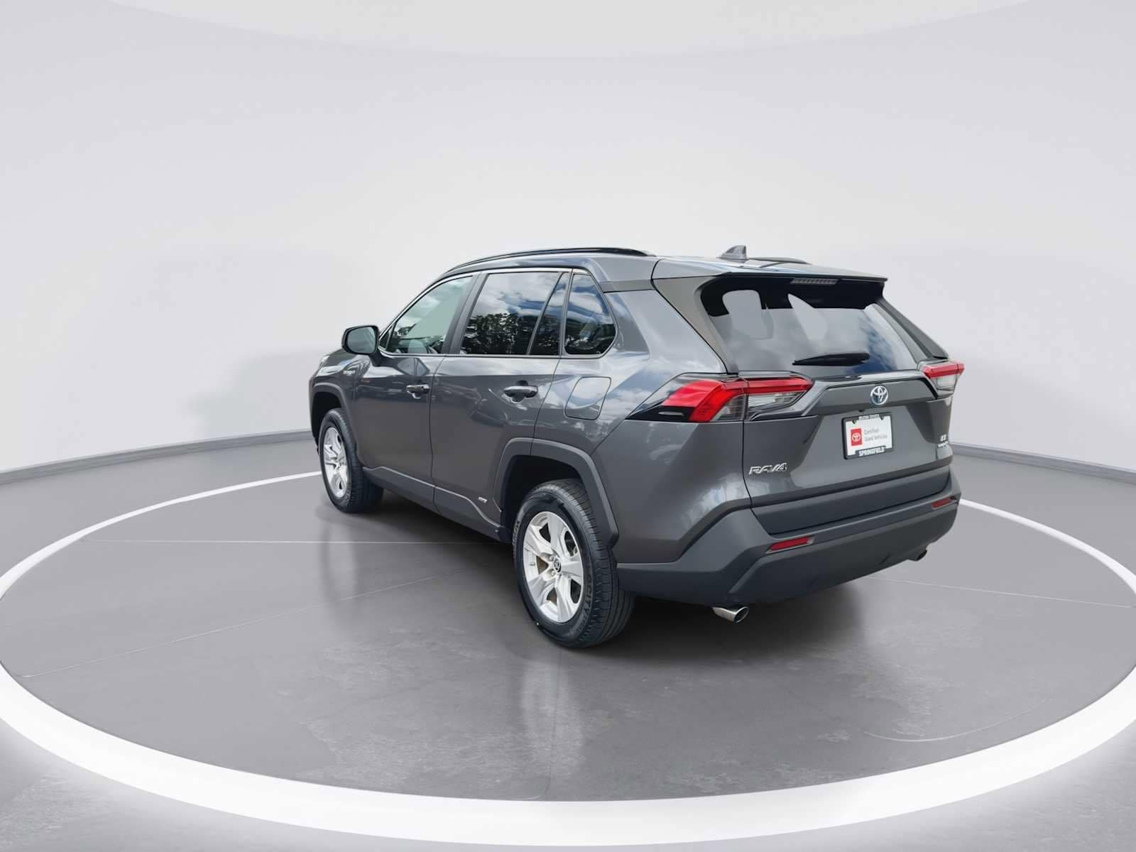 Thumbnail: 2021 Toyota RAV4 - 6