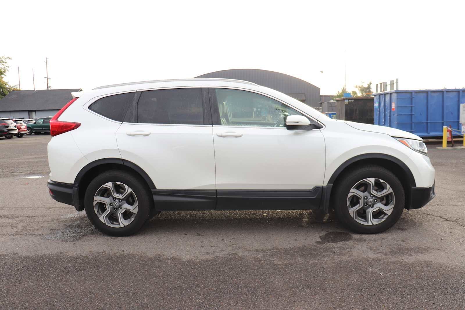 Thumbnail: 2017 Honda CR-V - 4