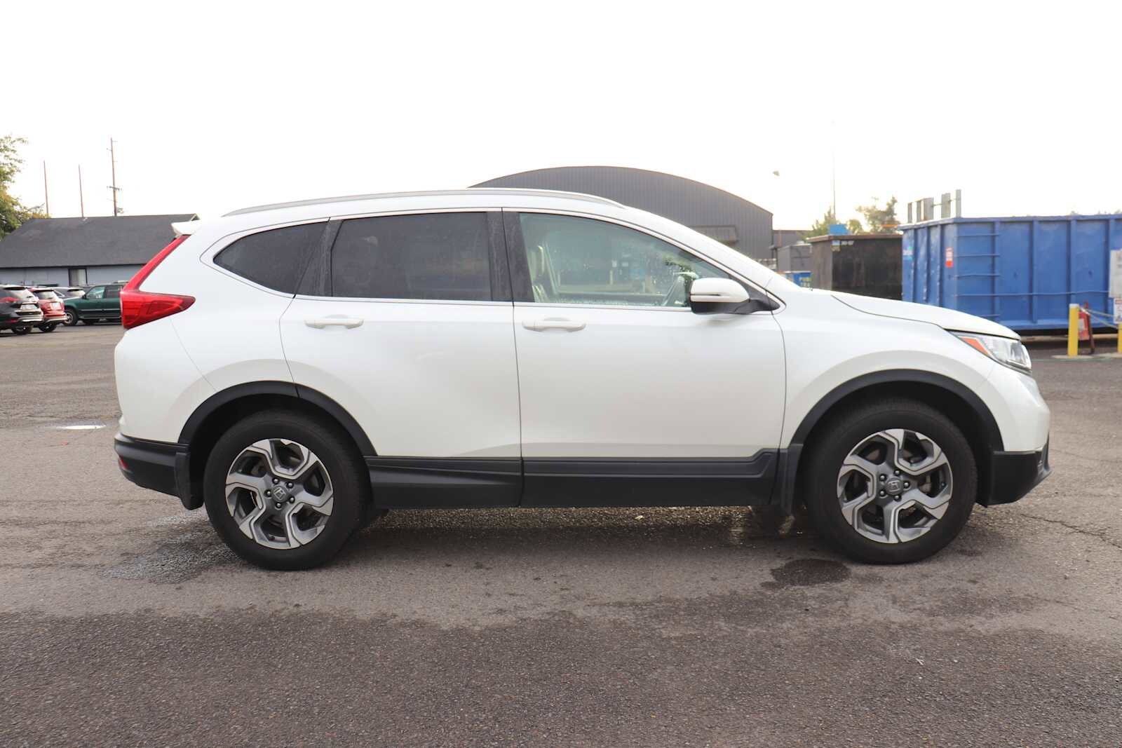 2017 Honda CR-V EX-L photo 3