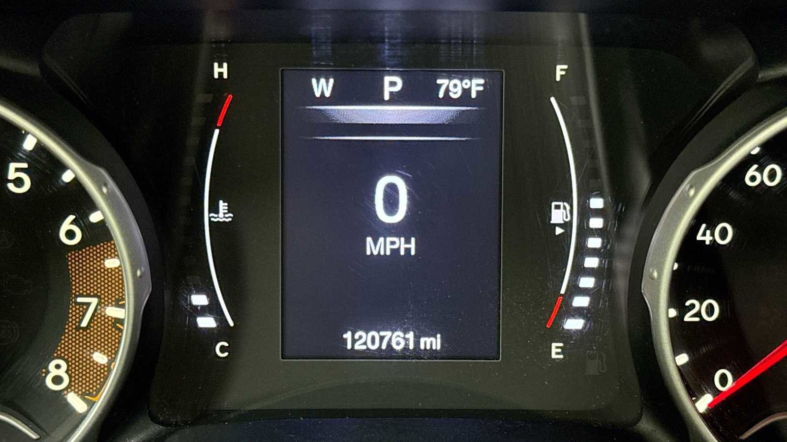 Thumbnail: 2018 Jeep Compass - 17