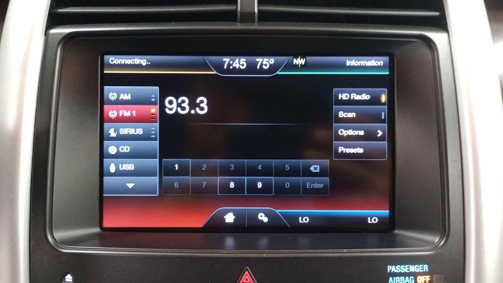 Thumbnail: 2013 Ford Edge - 18