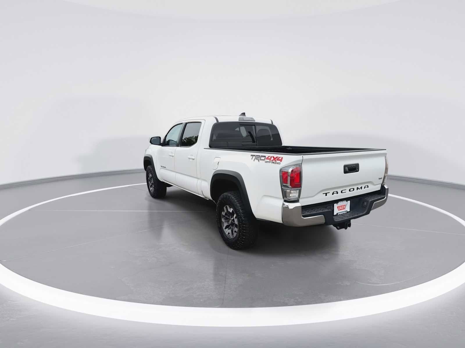 Thumbnail: 2021 Toyota Tacoma - 6