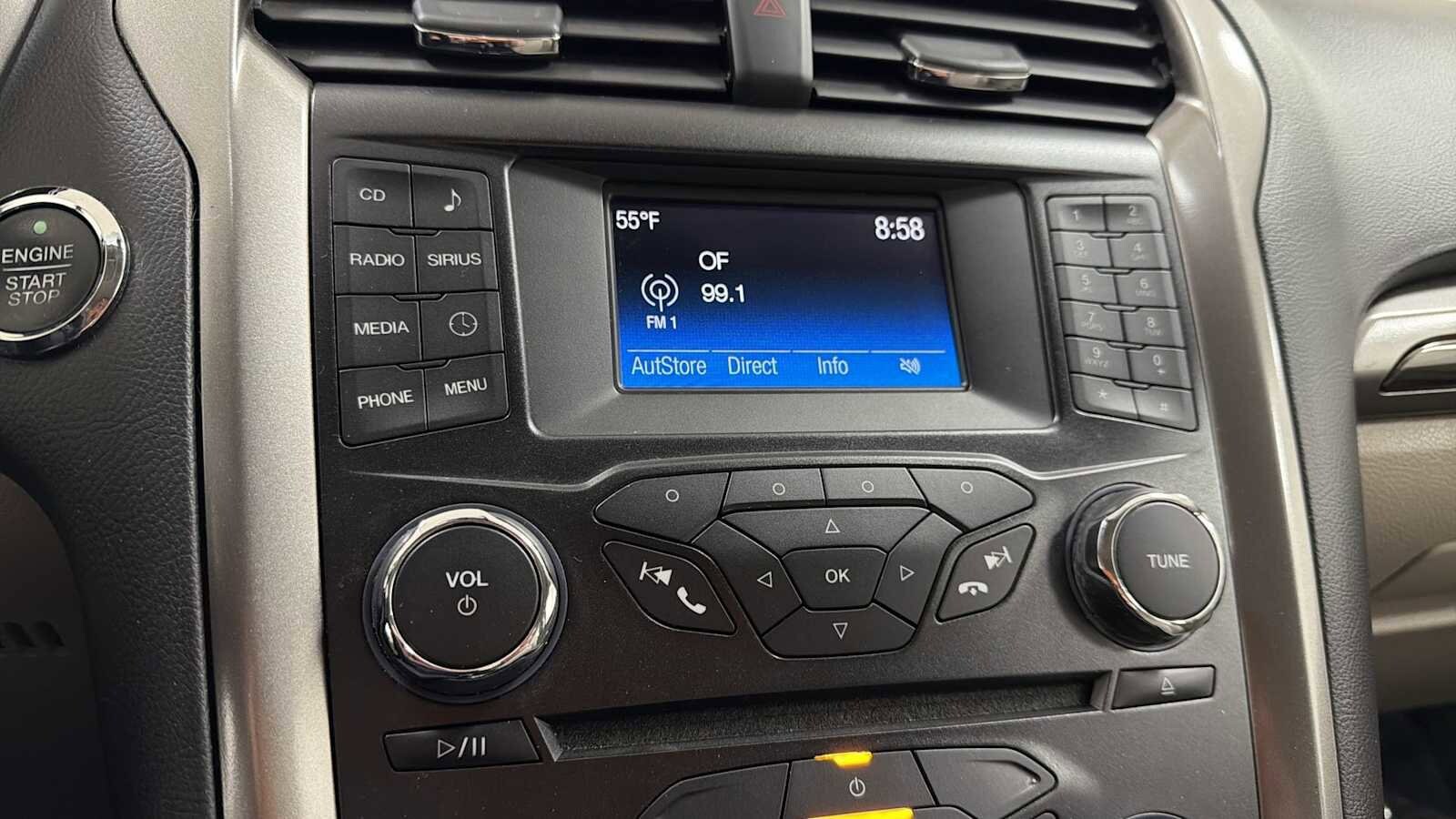 Thumbnail: 2017 Ford Fusion - 18