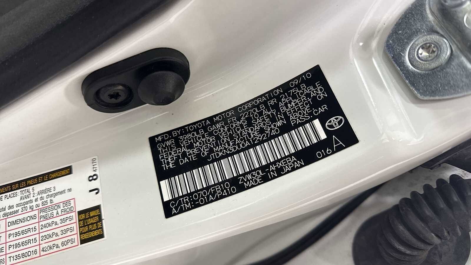 Thumbnail: 2010 Toyota Prius - 11