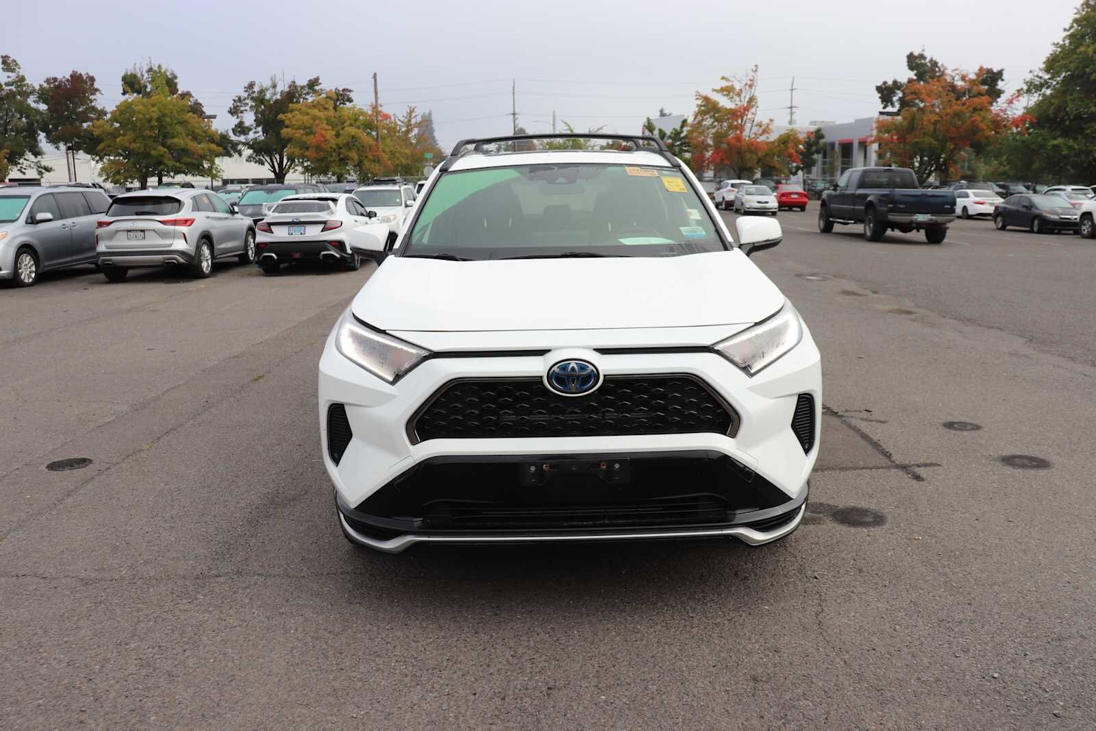 2021 Toyota RAV4 Prime XLE Premium photo 2