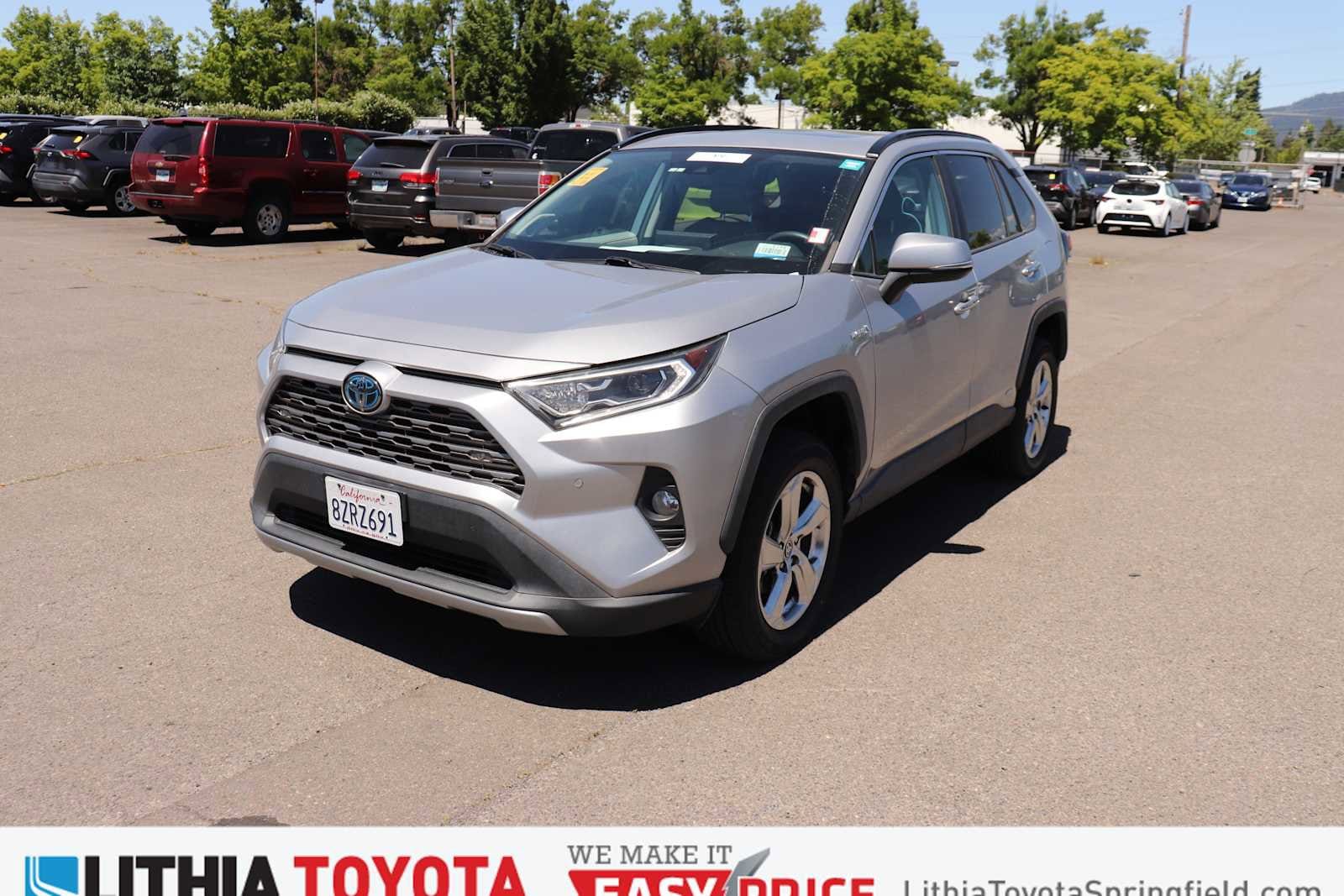 2021 Toyota RAV4's photo