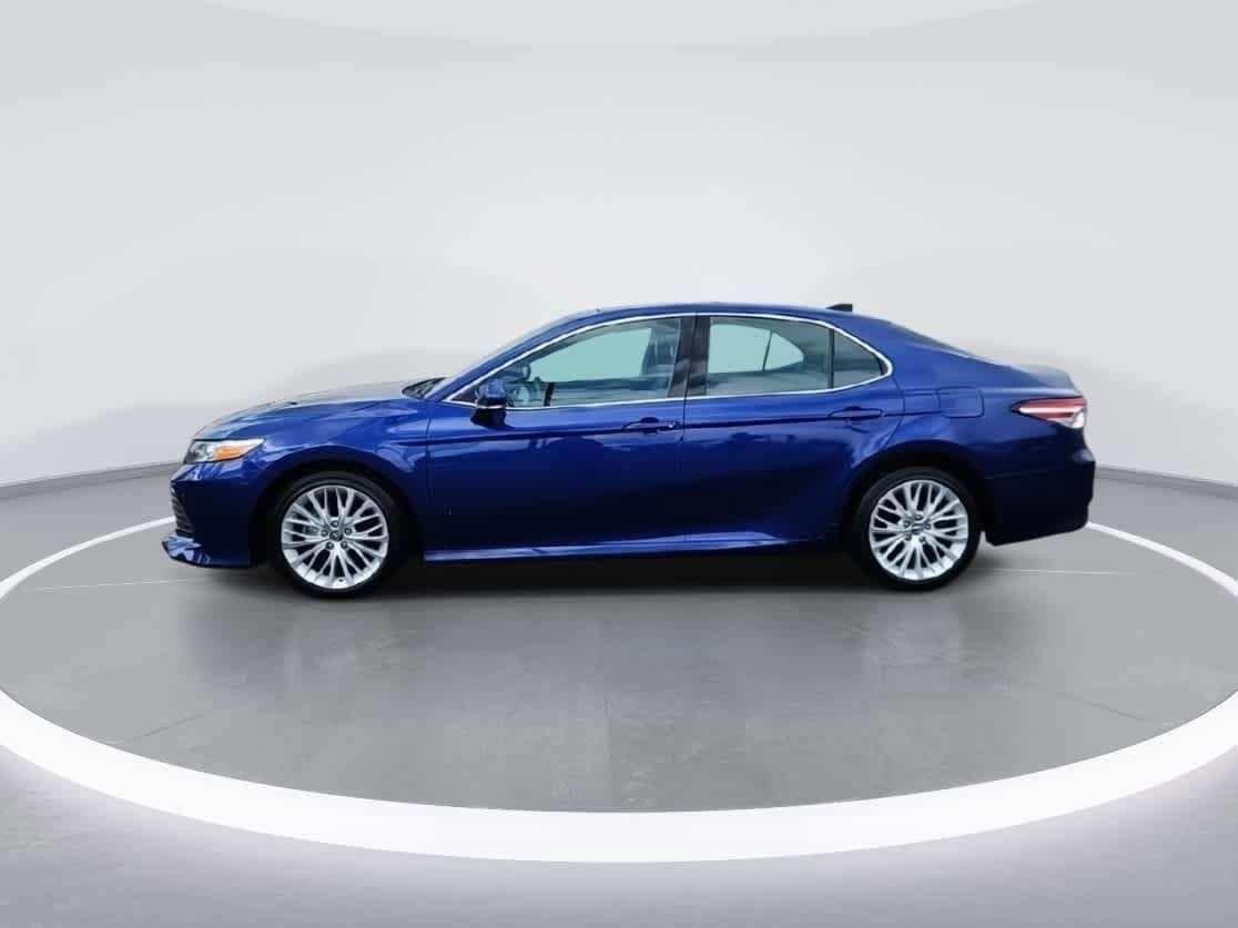 Thumbnail: 2018 Toyota Camry - 5