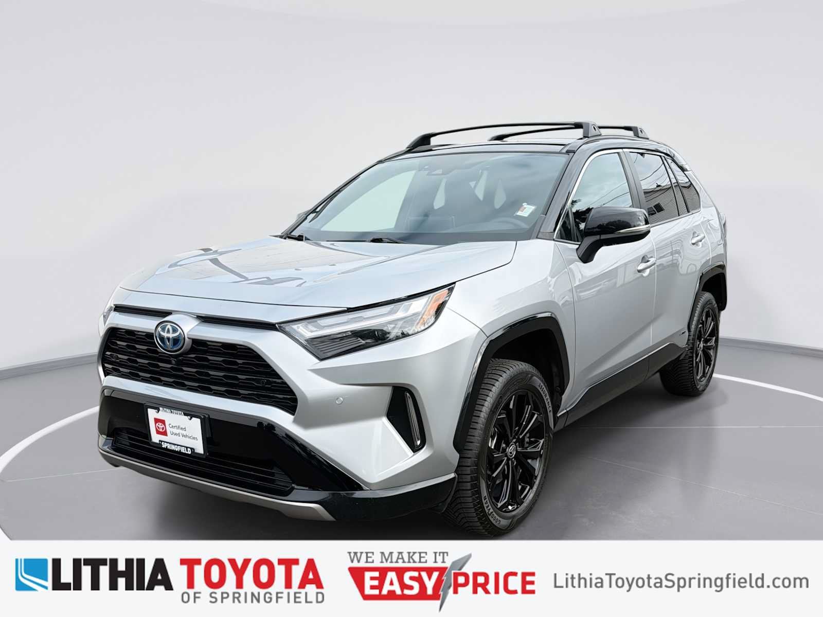 Thumbnail: 2022 Toyota RAV4 - 1
