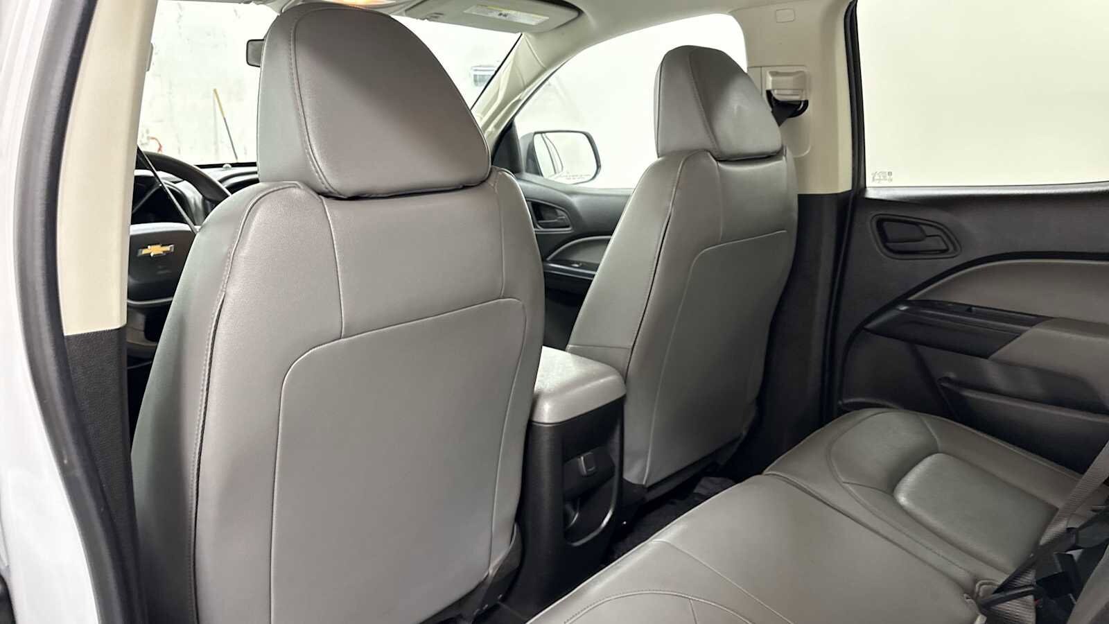 Thumbnail: 2020 Chevrolet Colorado - 24