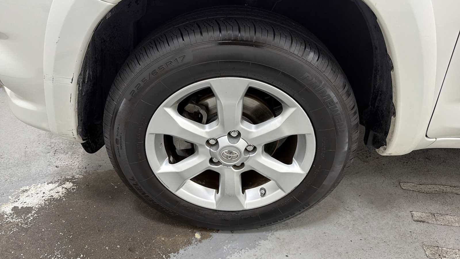 Thumbnail: 2009 Toyota RAV4 - 10