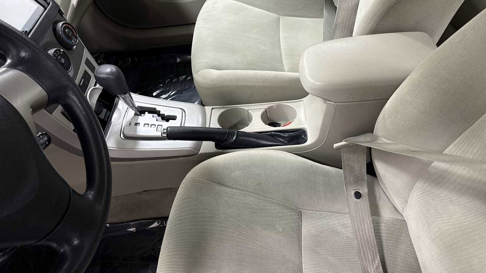 Thumbnail: 2012 Toyota Corolla - 21