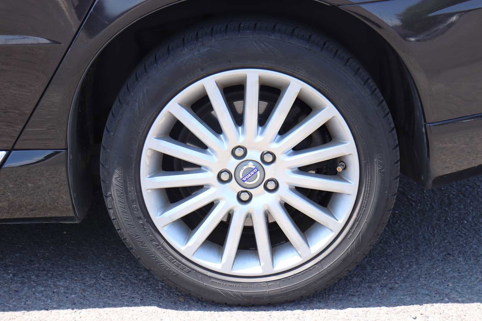 2012 Volvo S80  9