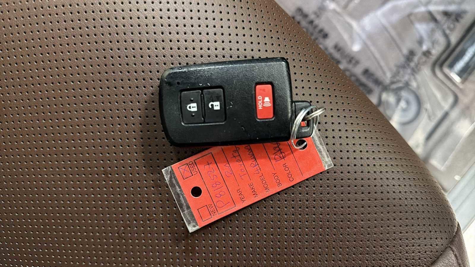 Thumbnail: 2020 Toyota 4Runner - 32