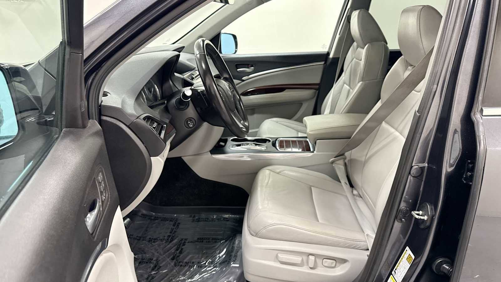 Thumbnail: 2016 Acura MDX - 13