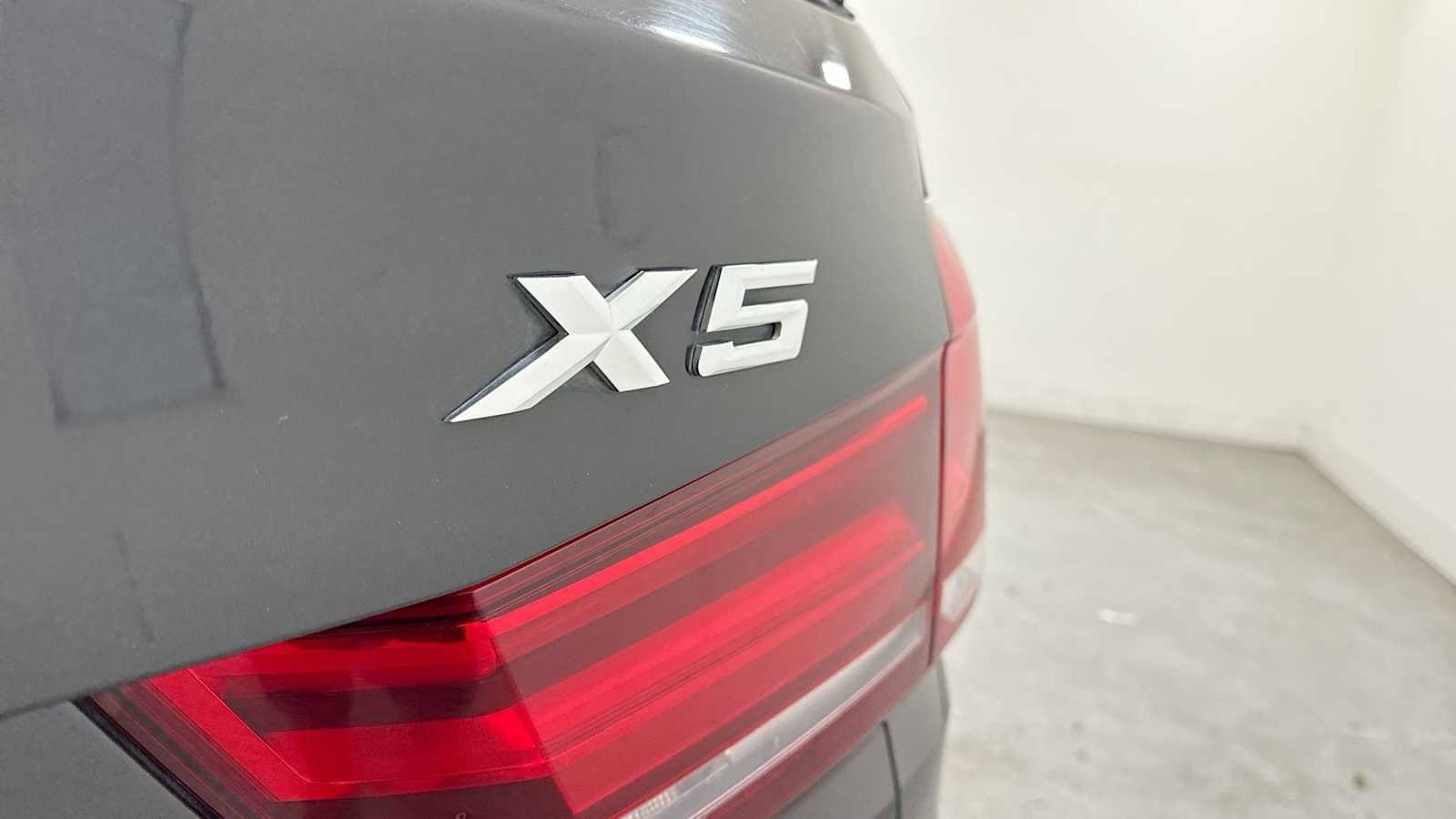 Thumbnail: 2016 BMW X5 - 30