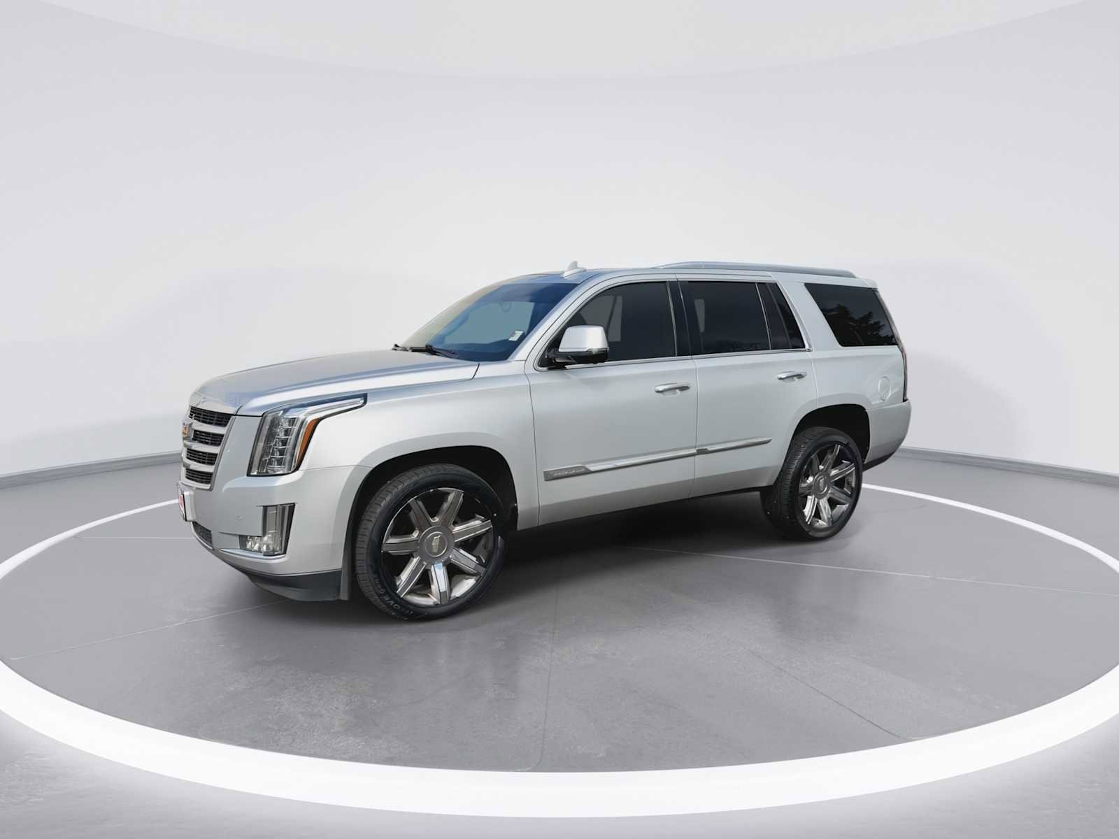 Thumbnail: 2016 Cadillac Escalade - 4