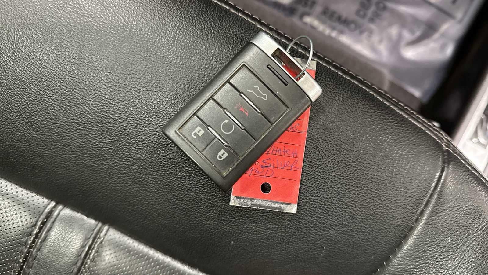 Thumbnail: 2012 Cadillac SRX - 32