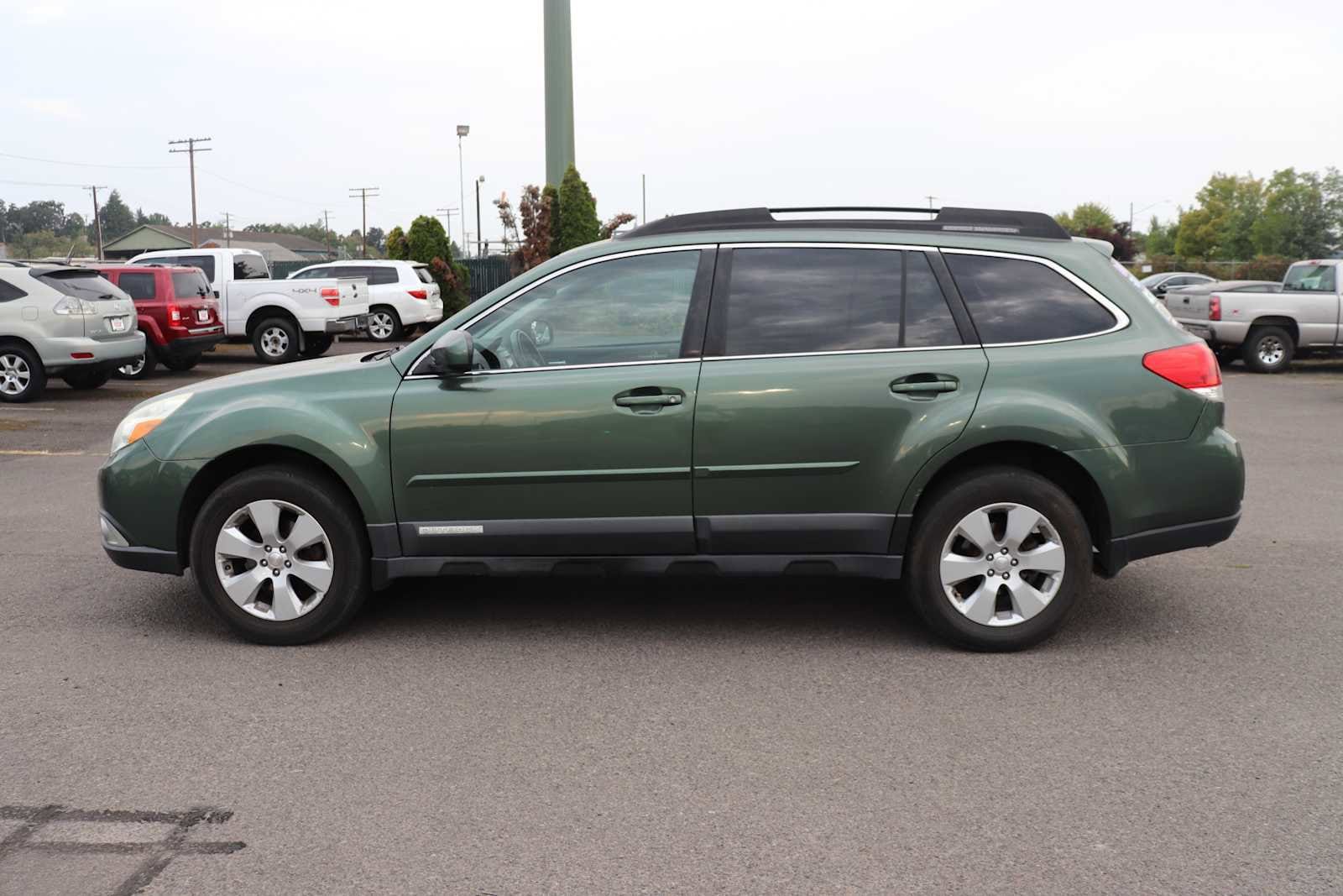 Thumbnail: 2012 Subaru Outback - 8