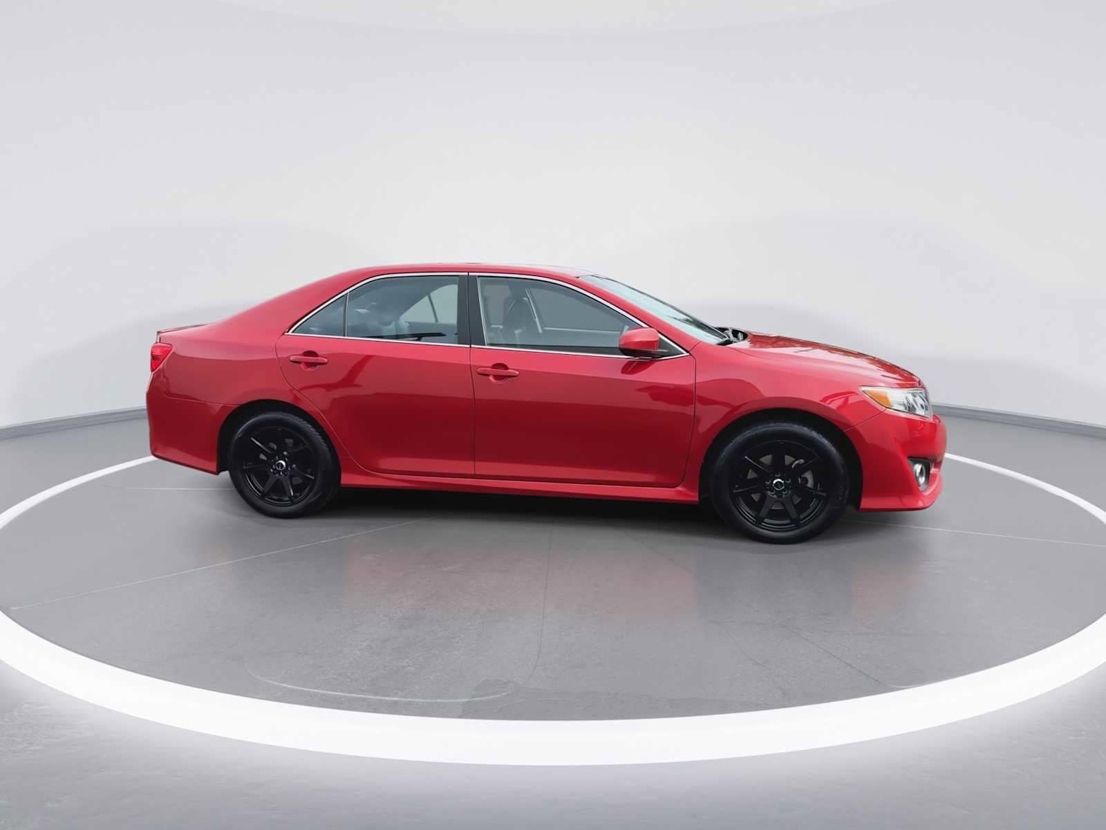 Thumbnail: 2014 Toyota Camry - 9