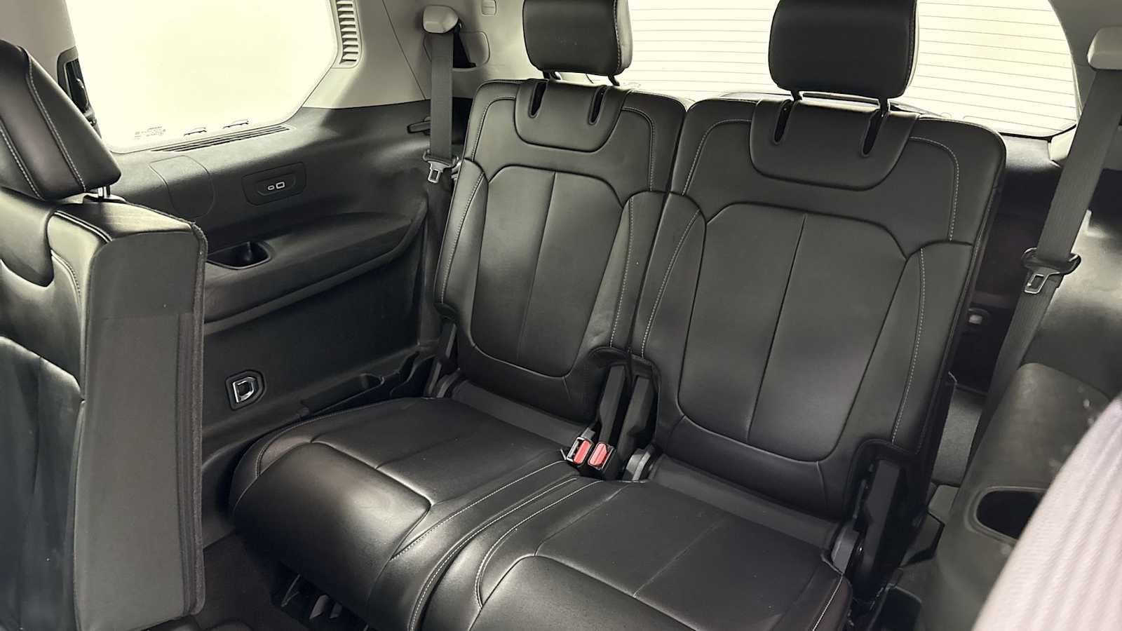 Thumbnail: 2021 Jeep Grand Cherokee L - 26