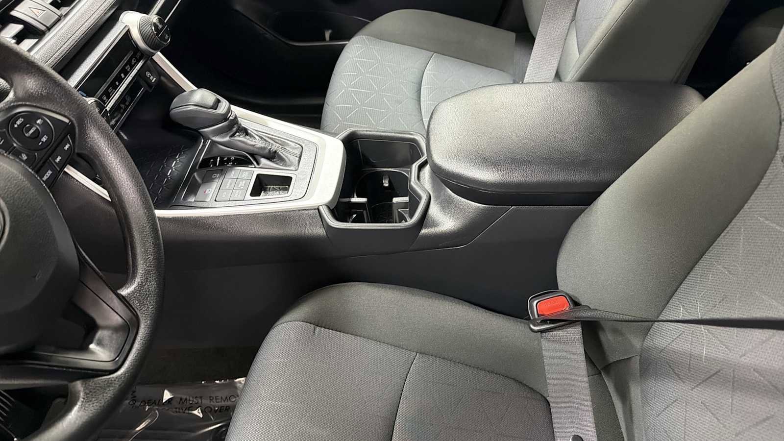 Thumbnail: 2025 Toyota RAV4 - 23