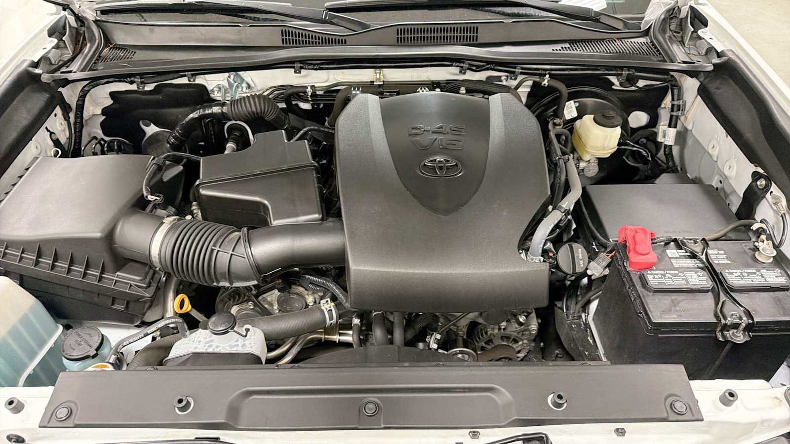 Thumbnail: 2021 Toyota Tacoma - 31