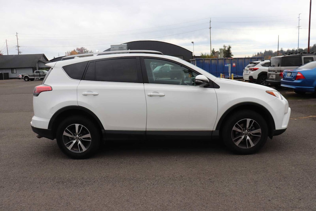Certified 2018 Toyota RAV4 XLE SUV