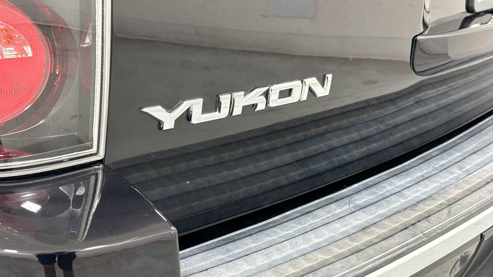 Thumbnail: 2014 GMC Yukon - 30