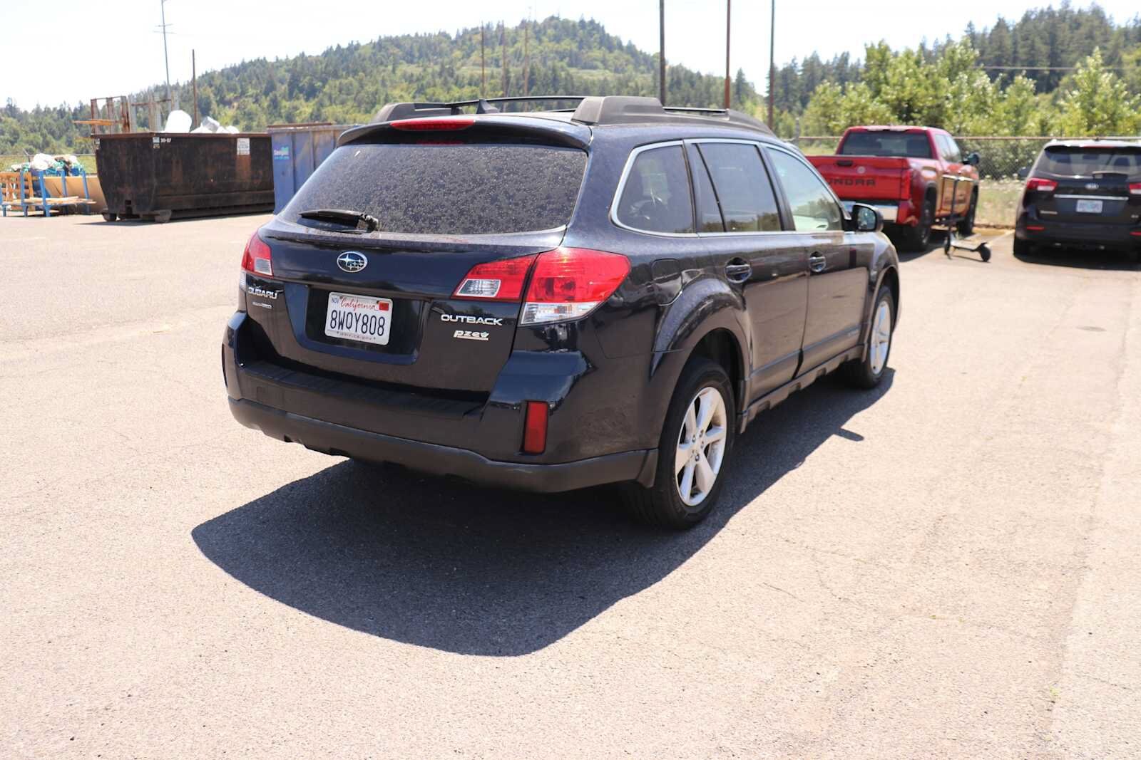 Thumbnail: 2014 Subaru Outback - 4