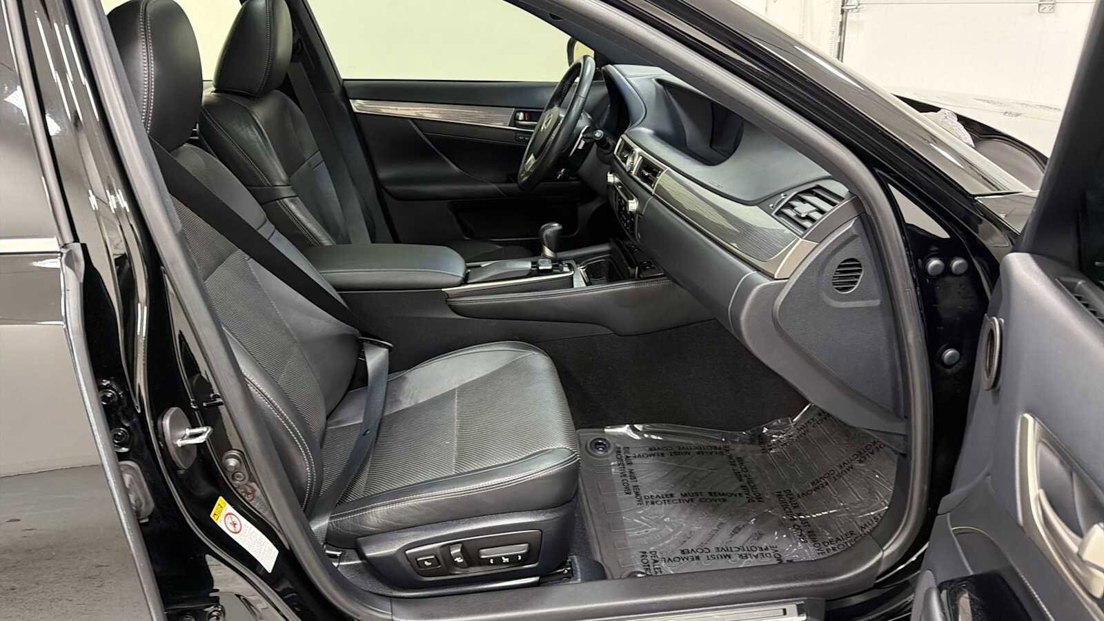 Thumbnail: 2015 Lexus GS - 30