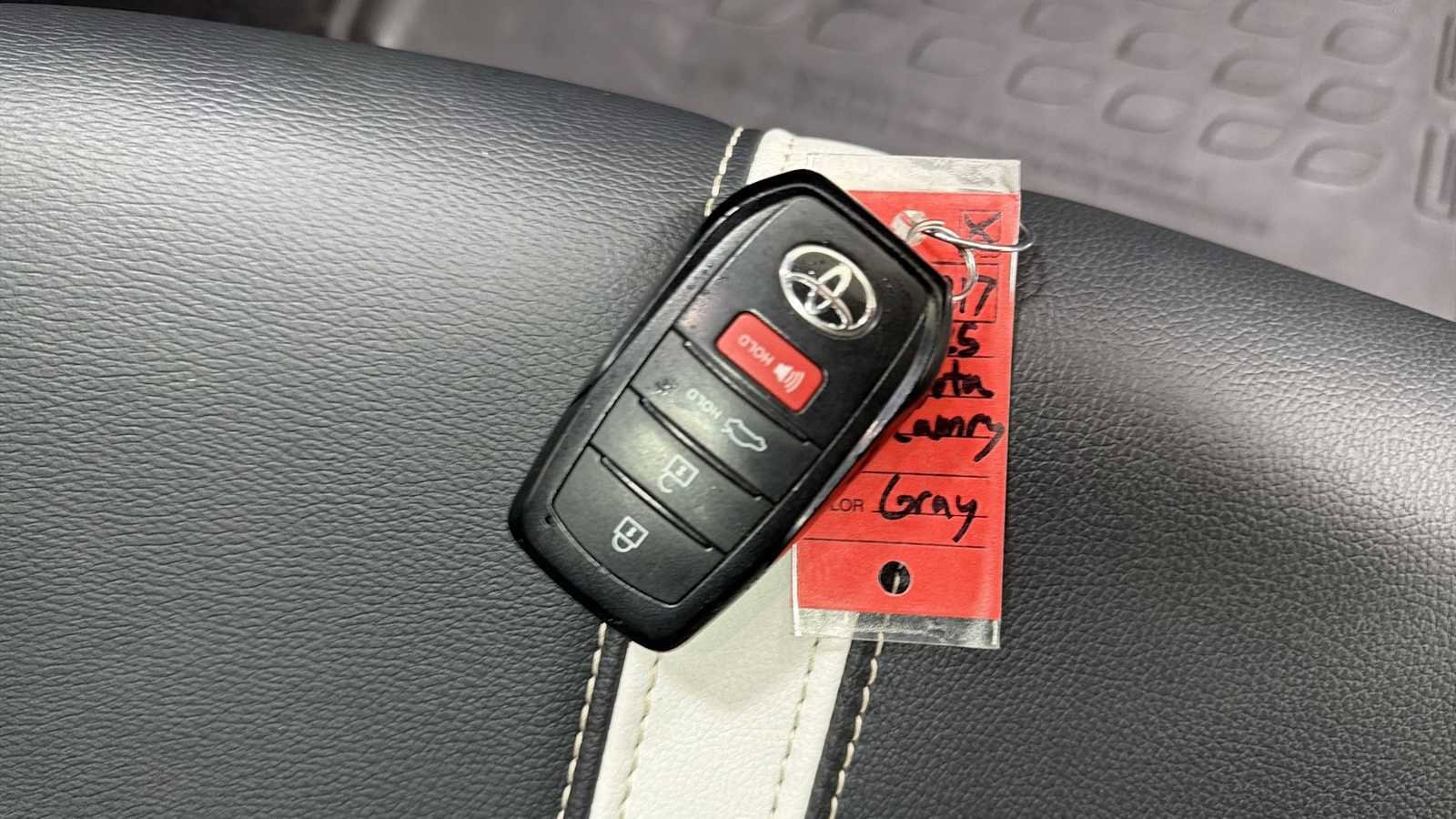 Thumbnail: 2025 Toyota Camry - 32