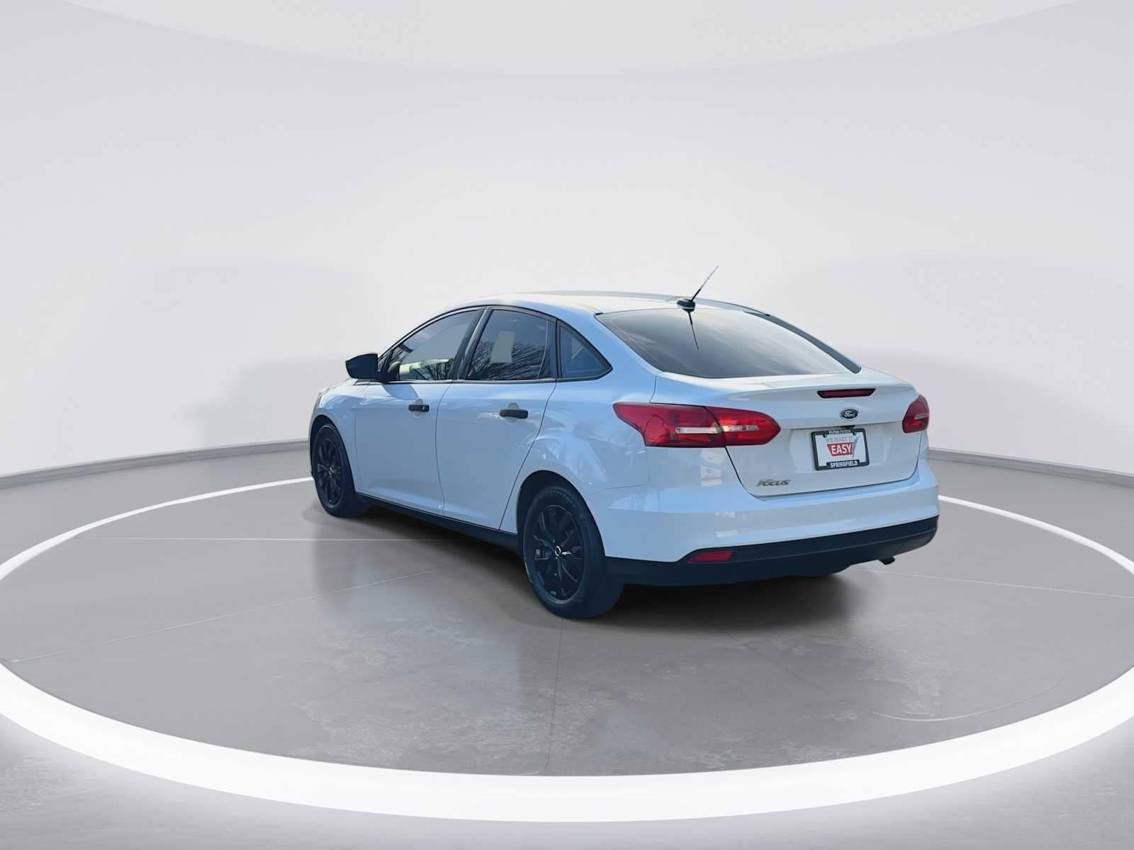 Thumbnail: 2017 Ford Focus - 6