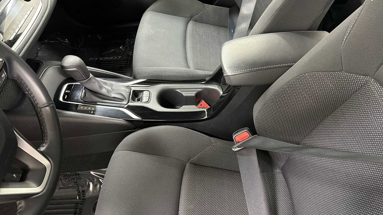 Thumbnail: 2021 Toyota Corolla - 22