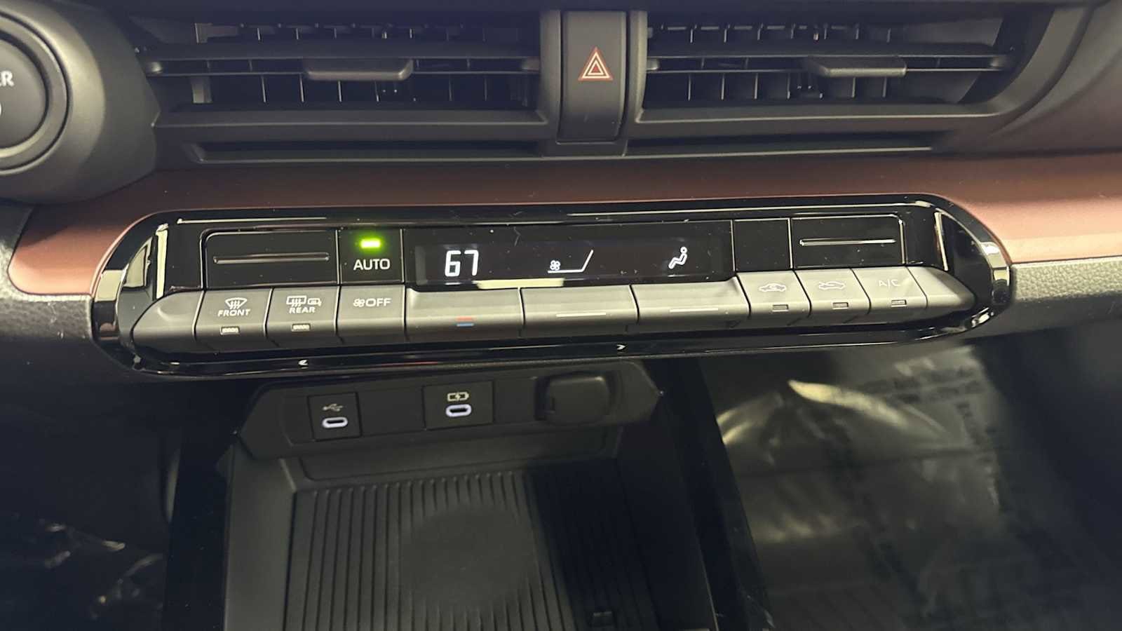 Thumbnail: 2026 Toyota Prius - 21