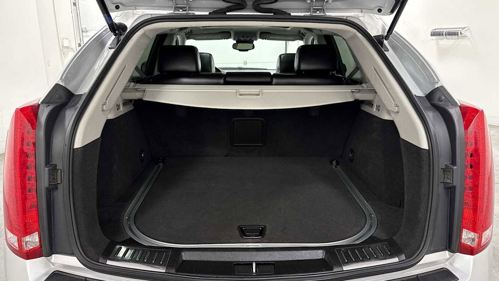 Thumbnail: 2012 Cadillac SRX - 28