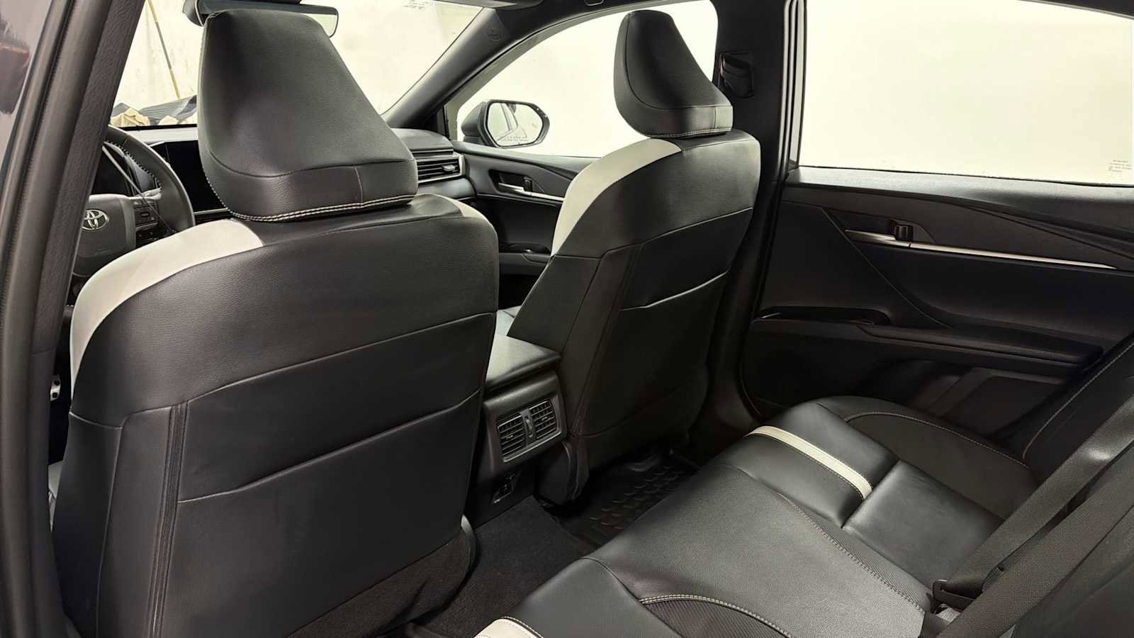 Thumbnail: 2025 Toyota Camry - 26