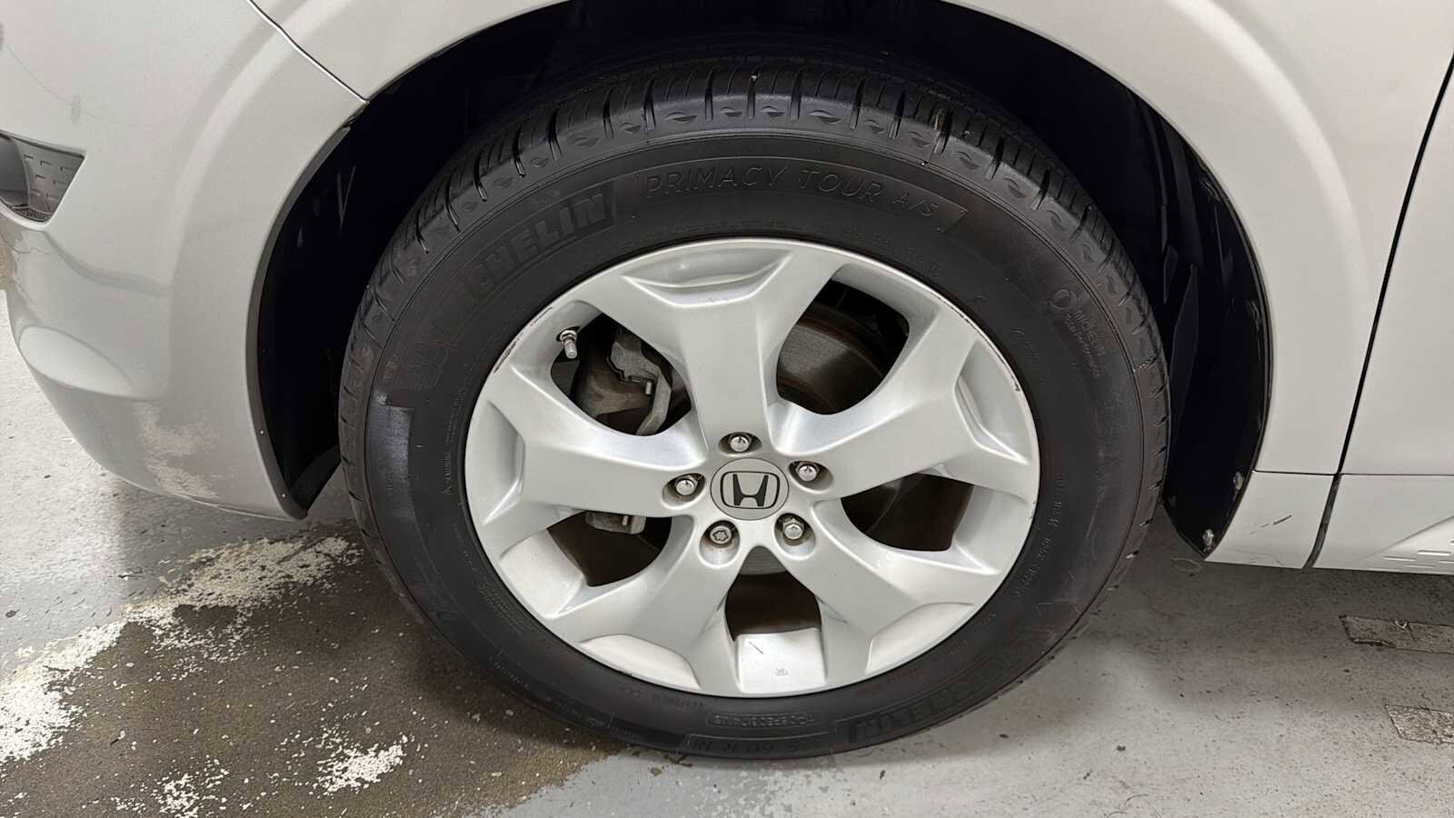 Thumbnail: 2011 Honda Accord Crosstour - 10