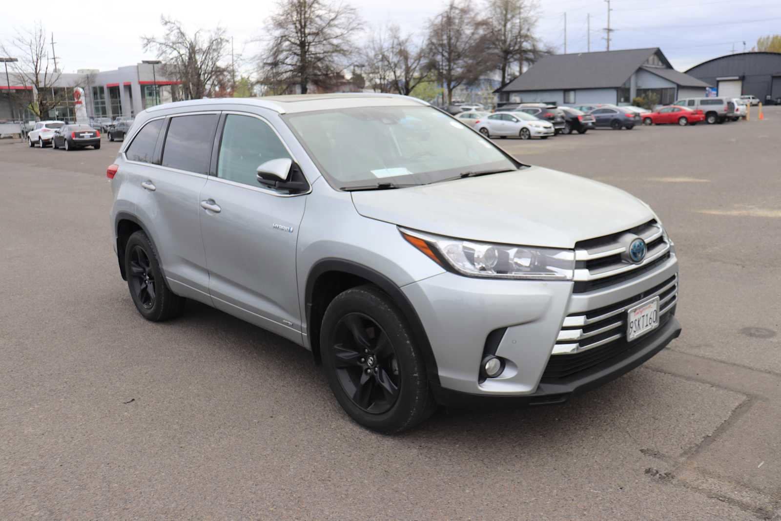 Thumbnail: 2018 Toyota Highlander - 3