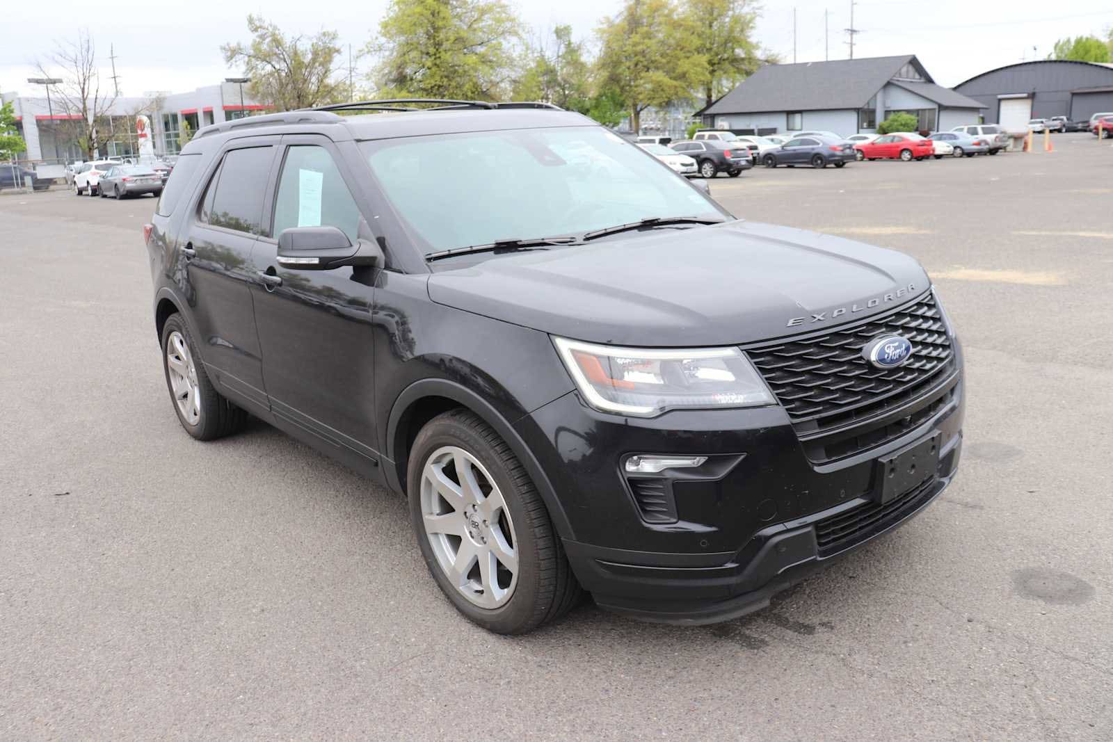 Thumbnail: 2018 Ford Explorer - 3