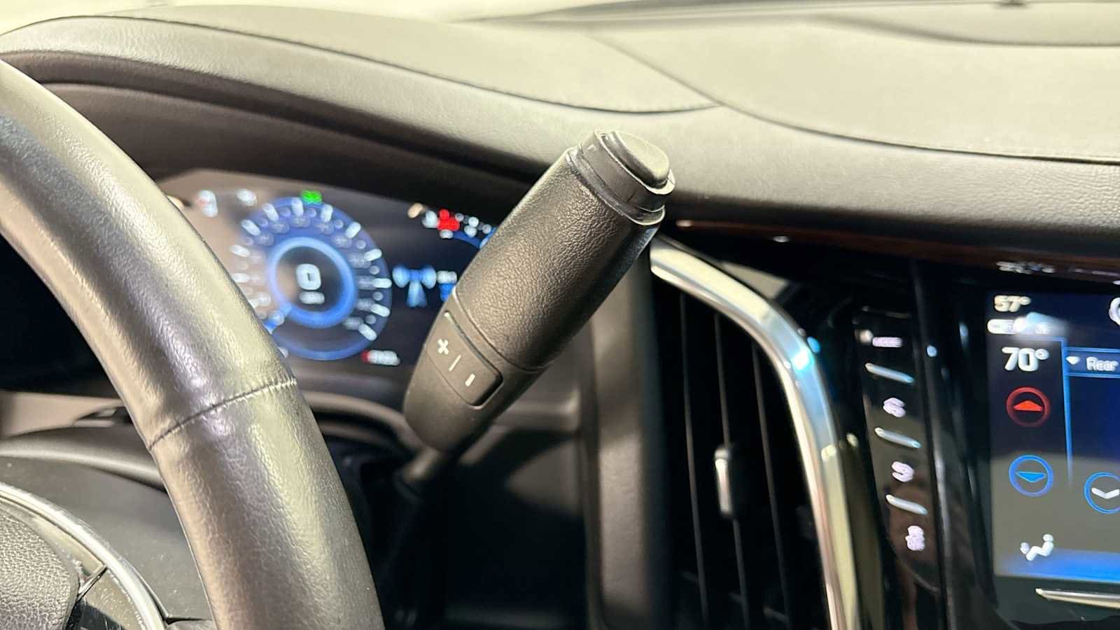 Thumbnail: 2017 Cadillac Escalade - 22