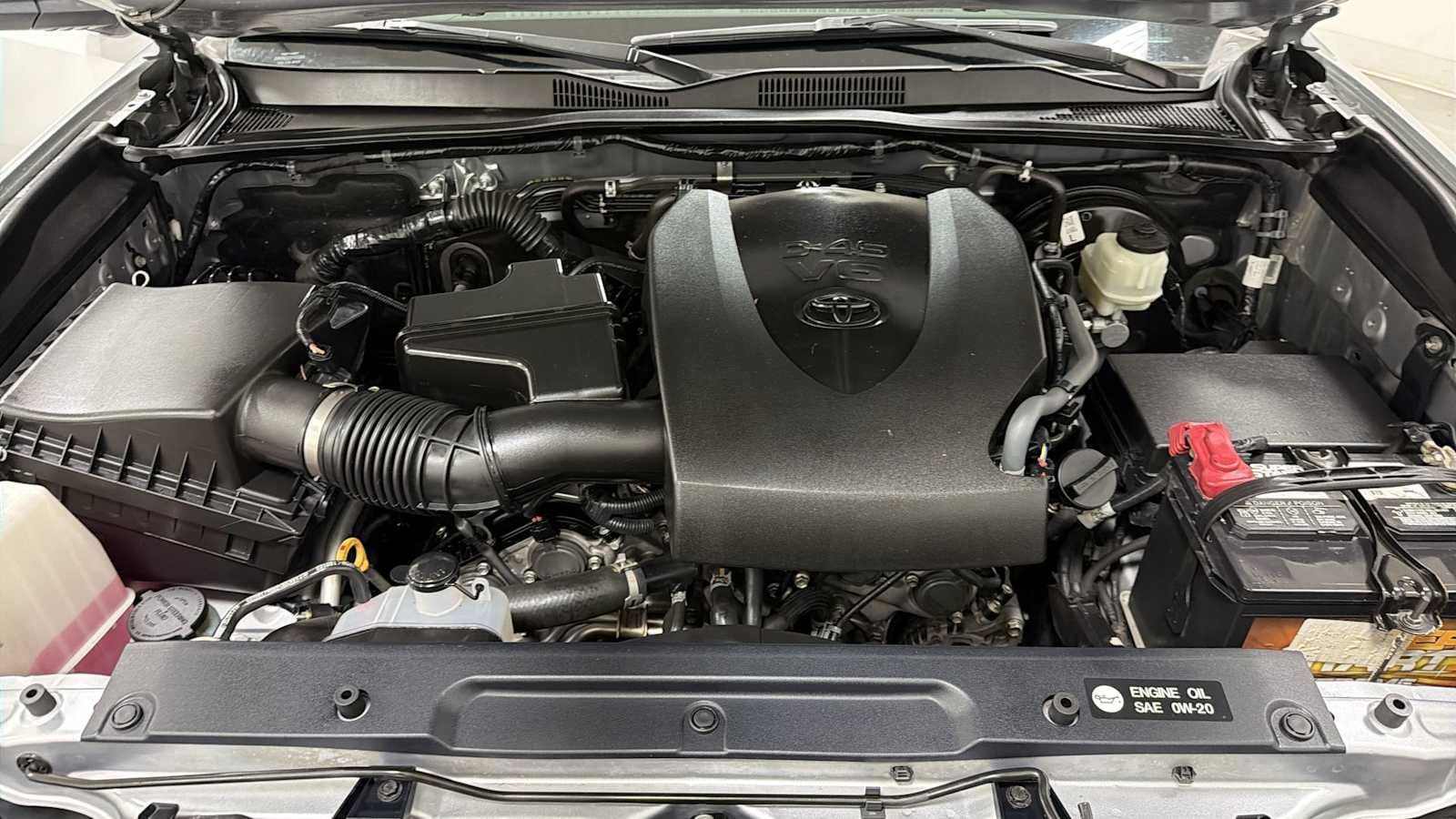 Thumbnail: 2018 Toyota Tacoma - 31
