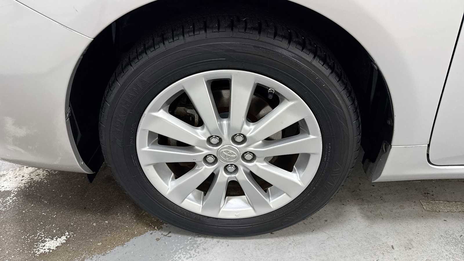Thumbnail: 2009 Toyota Corolla - 10