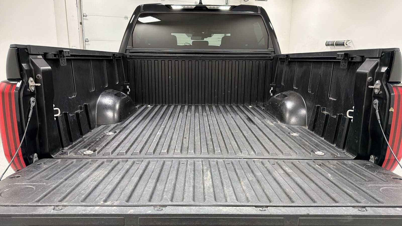 Thumbnail: 2023 Toyota Tundra - 28