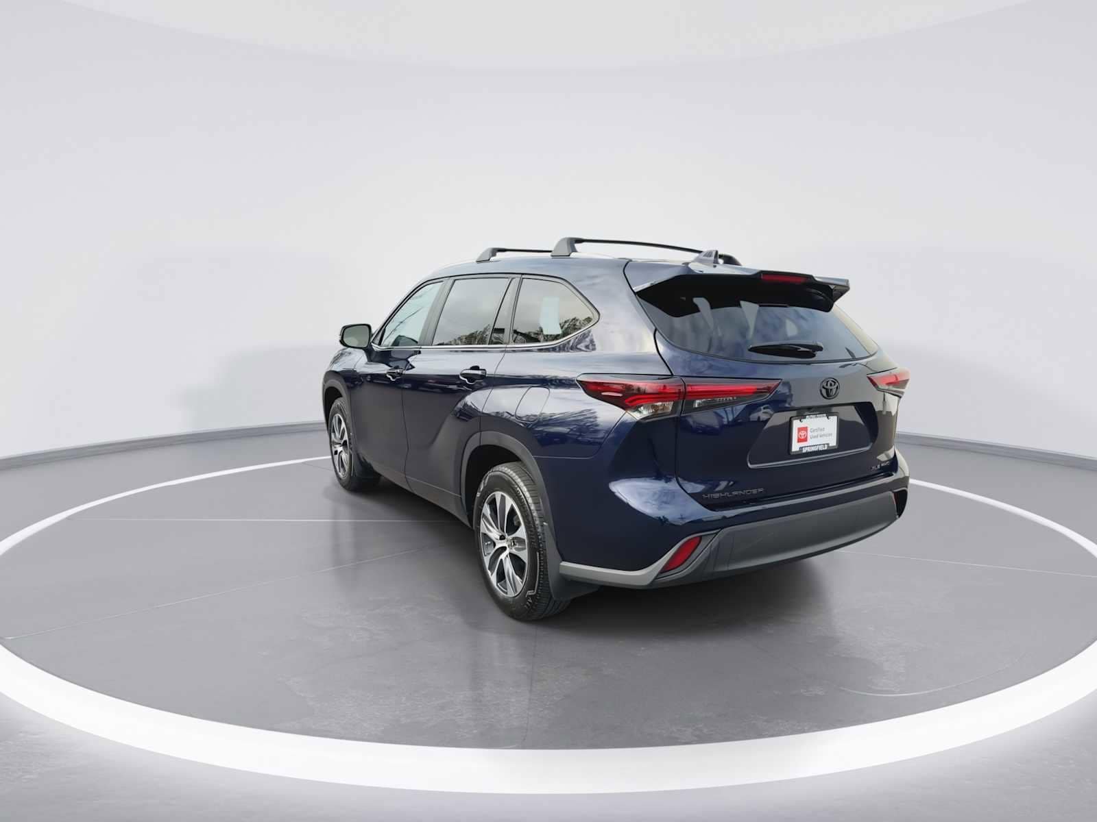 Thumbnail: 2024 Toyota Highlander - 6