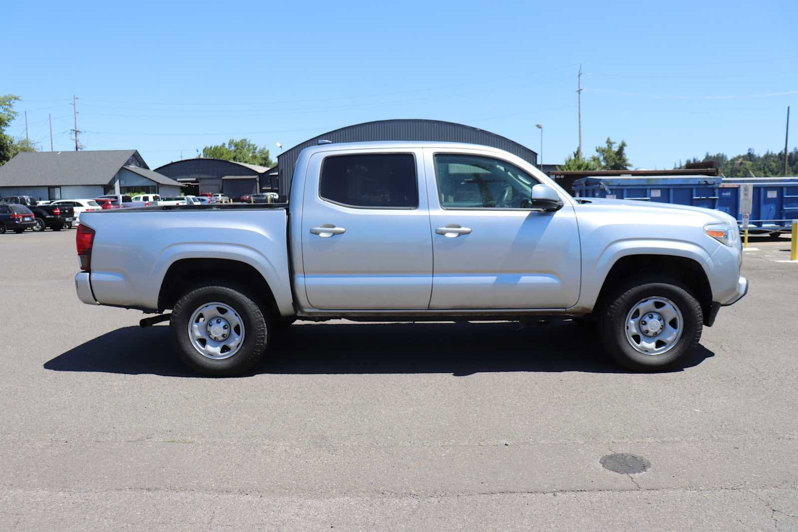 2022 Toyota Tacoma SR 4